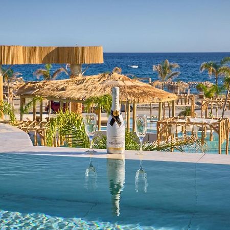 Alia Luxury Suites CCharaki Exterior foto