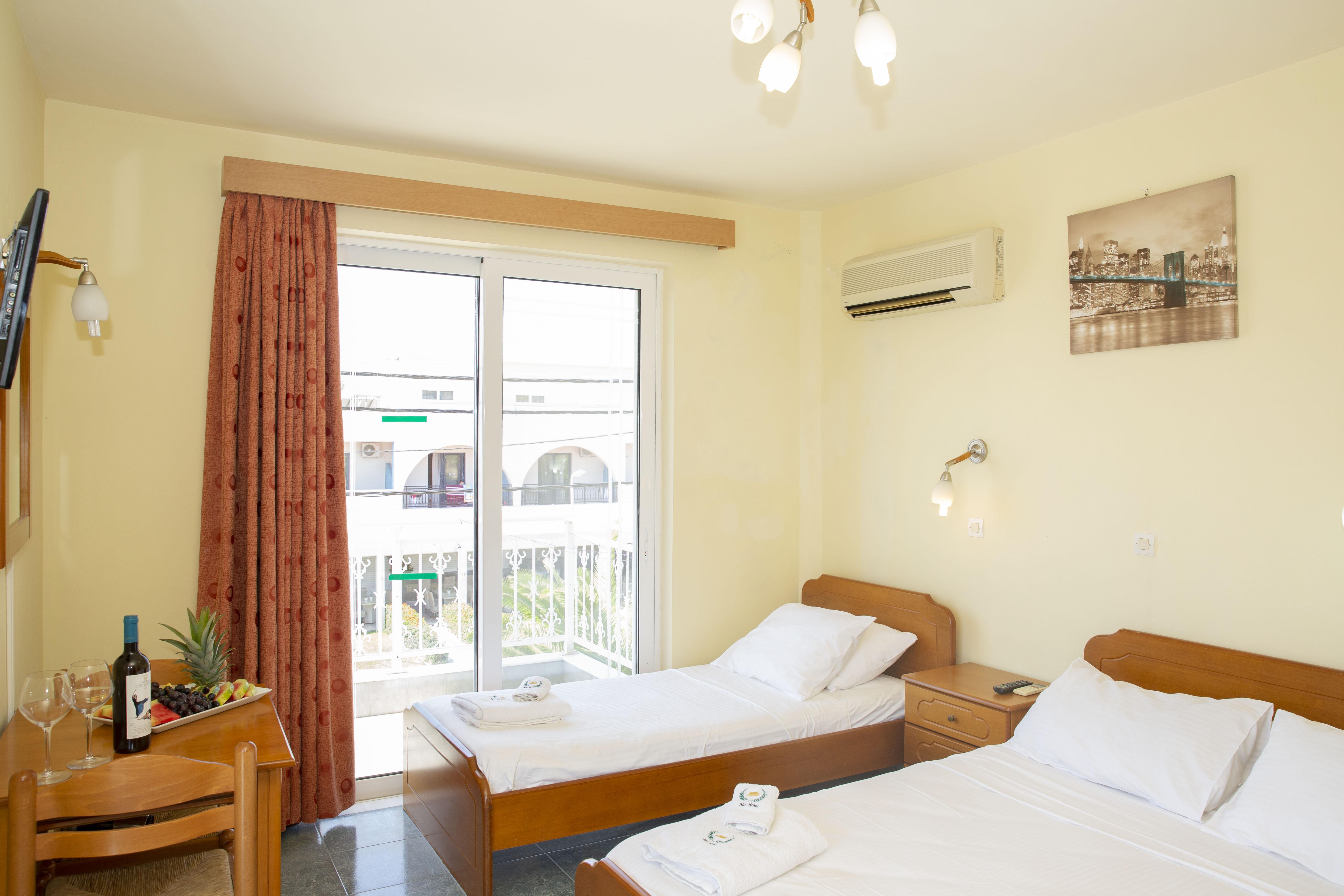 Alia Luxury Suites CCharaki Exterior foto