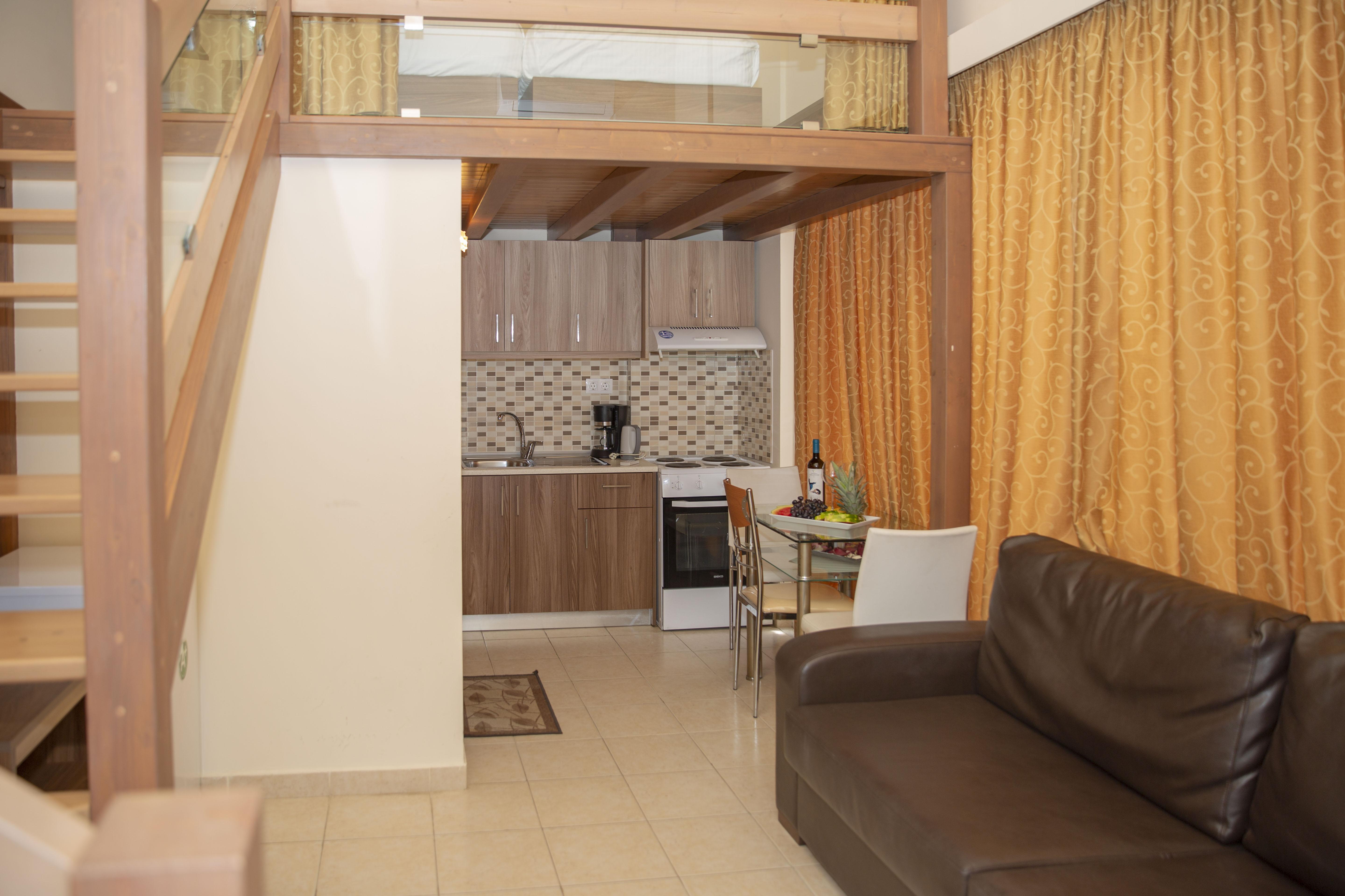 Alia Luxury Suites CCharaki Exterior foto