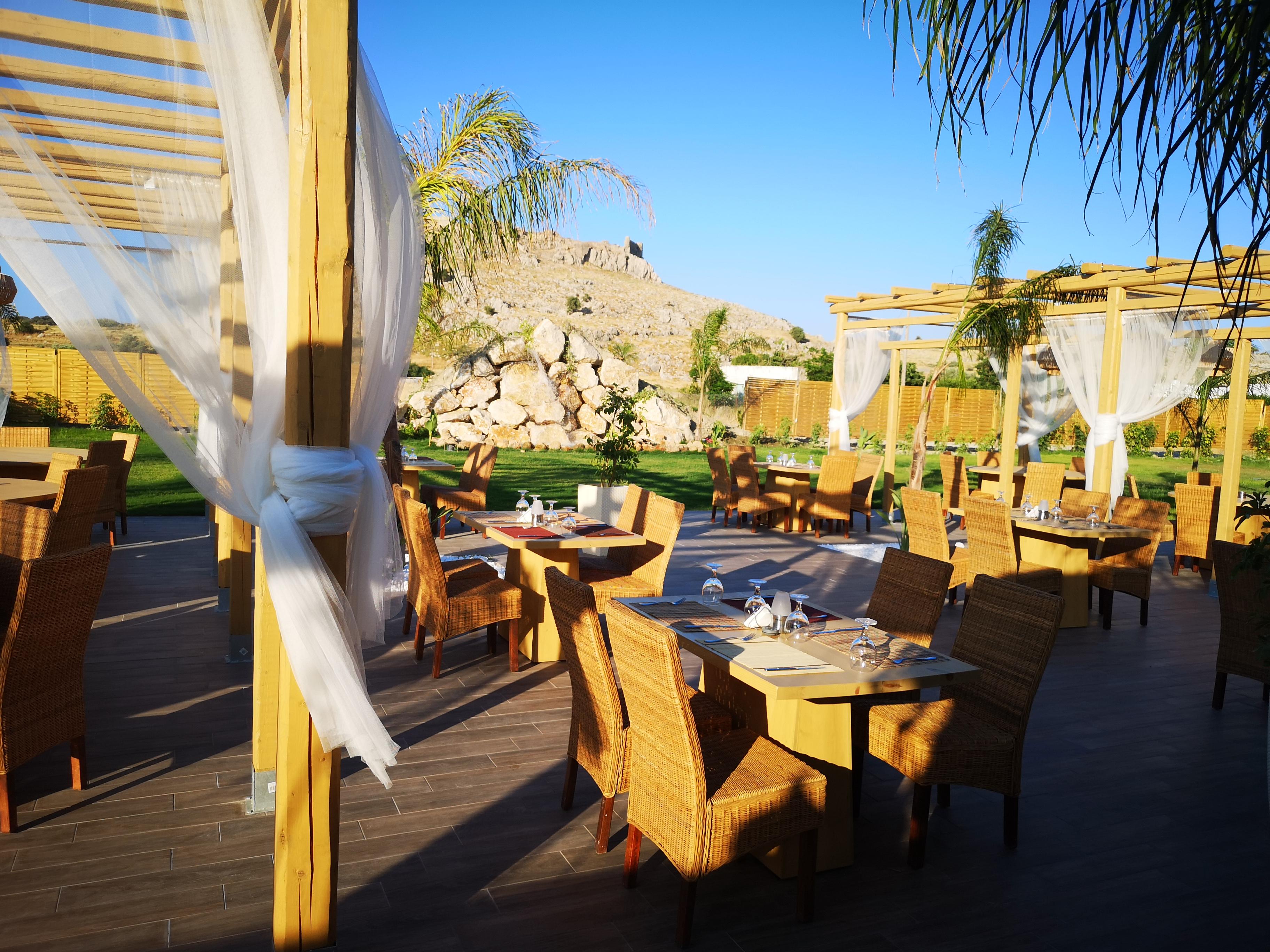 Alia Luxury Suites CCharaki Exterior foto